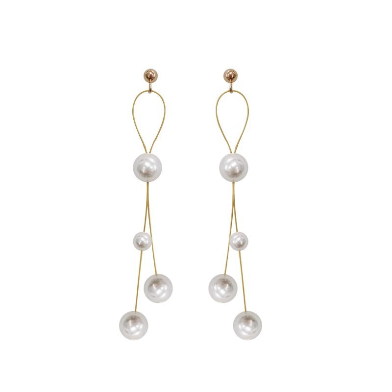 Afternoon Tea Party 5A Near Round Freshwater Pearl Tassel Earrings